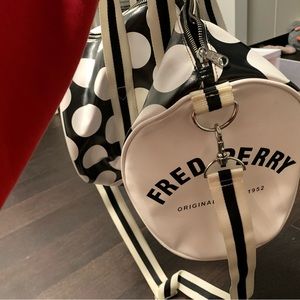 Fred Perry Travel Bag